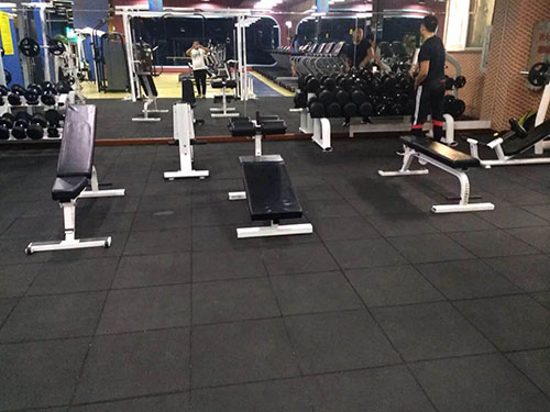 健身房環(huán)保地板應(yīng)用